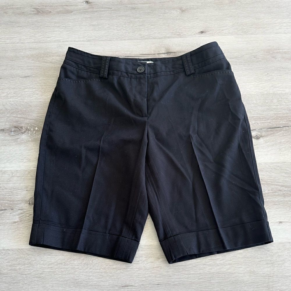WHBM Whip Stitch Accent Slim Bermuda Shorts Black 6 EUC